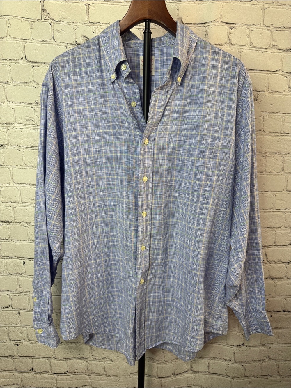 Brooks Brothers LS Irish Linen Plaid button down shirt Size L Large
